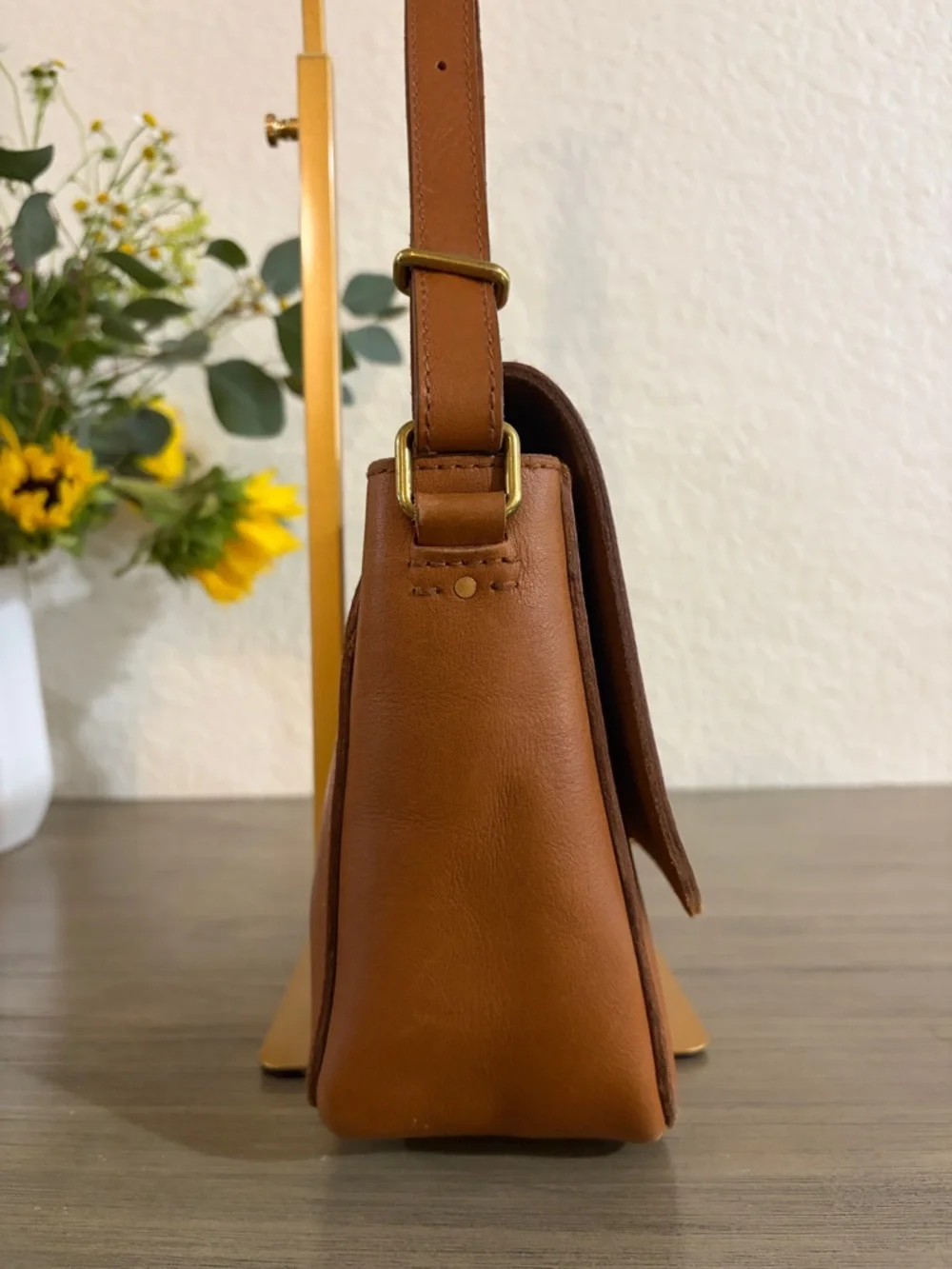 Madewell The Abroad Shoulder Bag Tan Leather Crossbody Shoulder Bag - Picture 6 of 13
